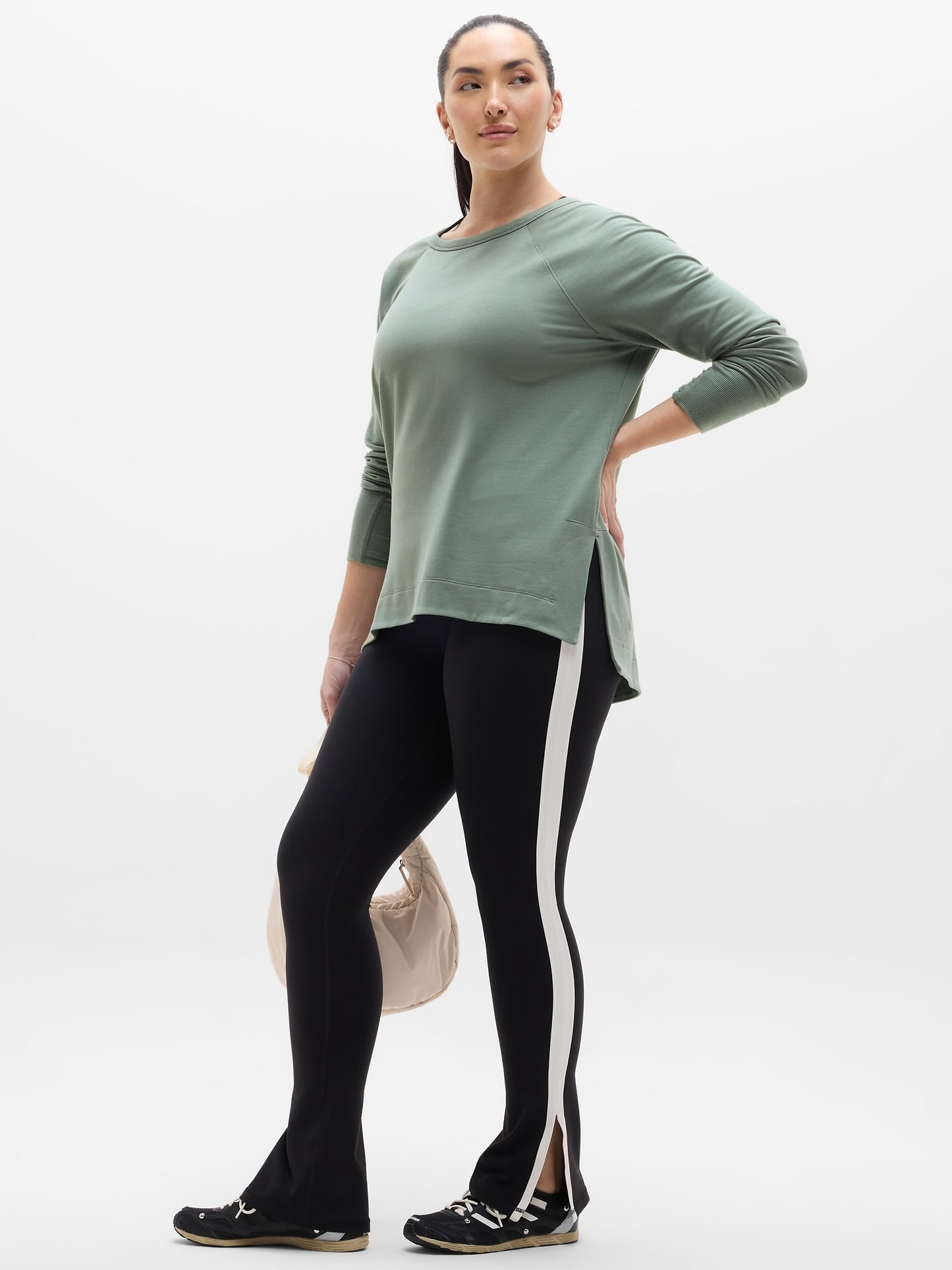 Coaster Luxe Recover Sweatshirt