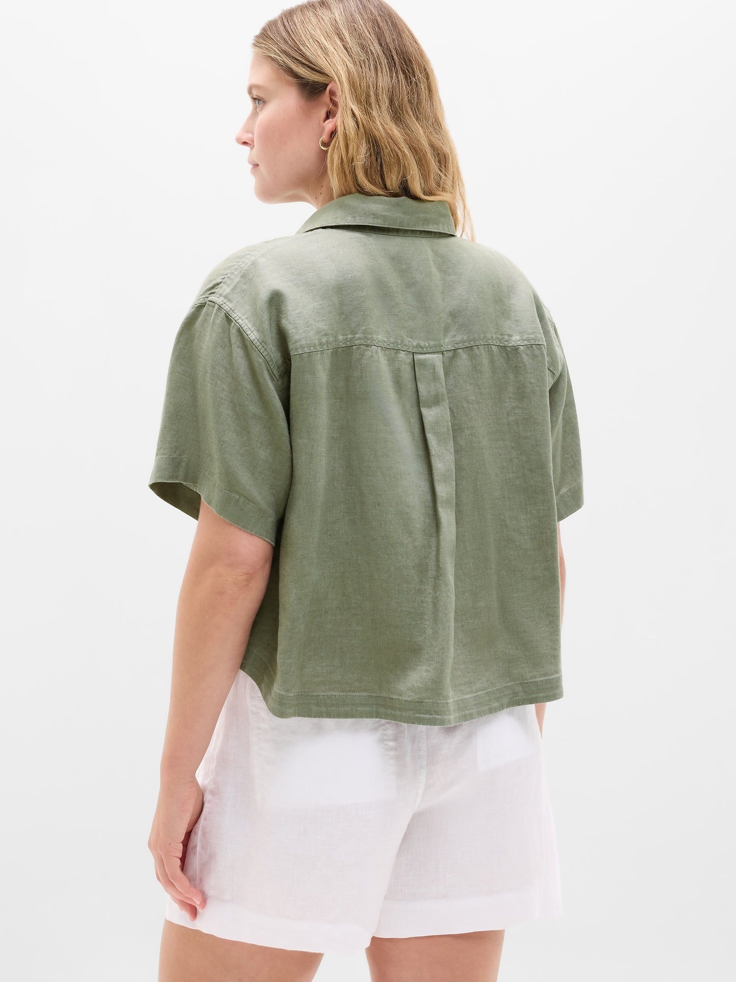 Retreat Linen Short Sleeve Shirt