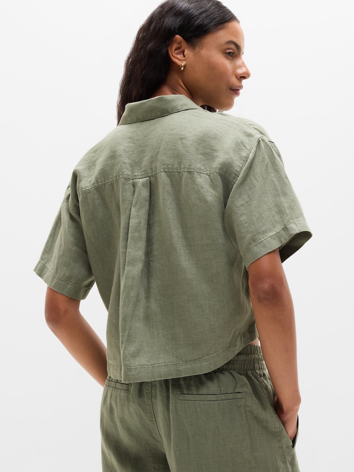 Retreat Linen Short Sleeve Shirt