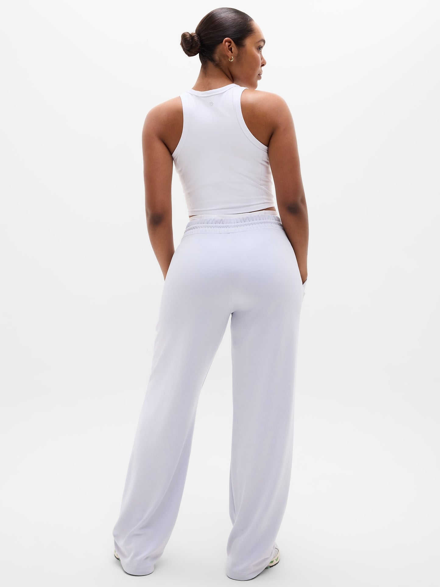 Seasoft Mid Rise Straight Pant