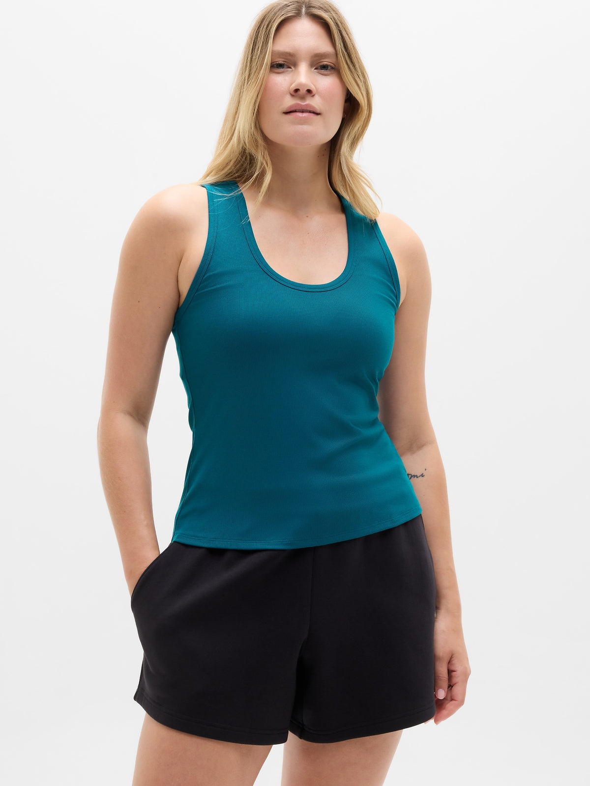 Signature Rib Scoop Tank