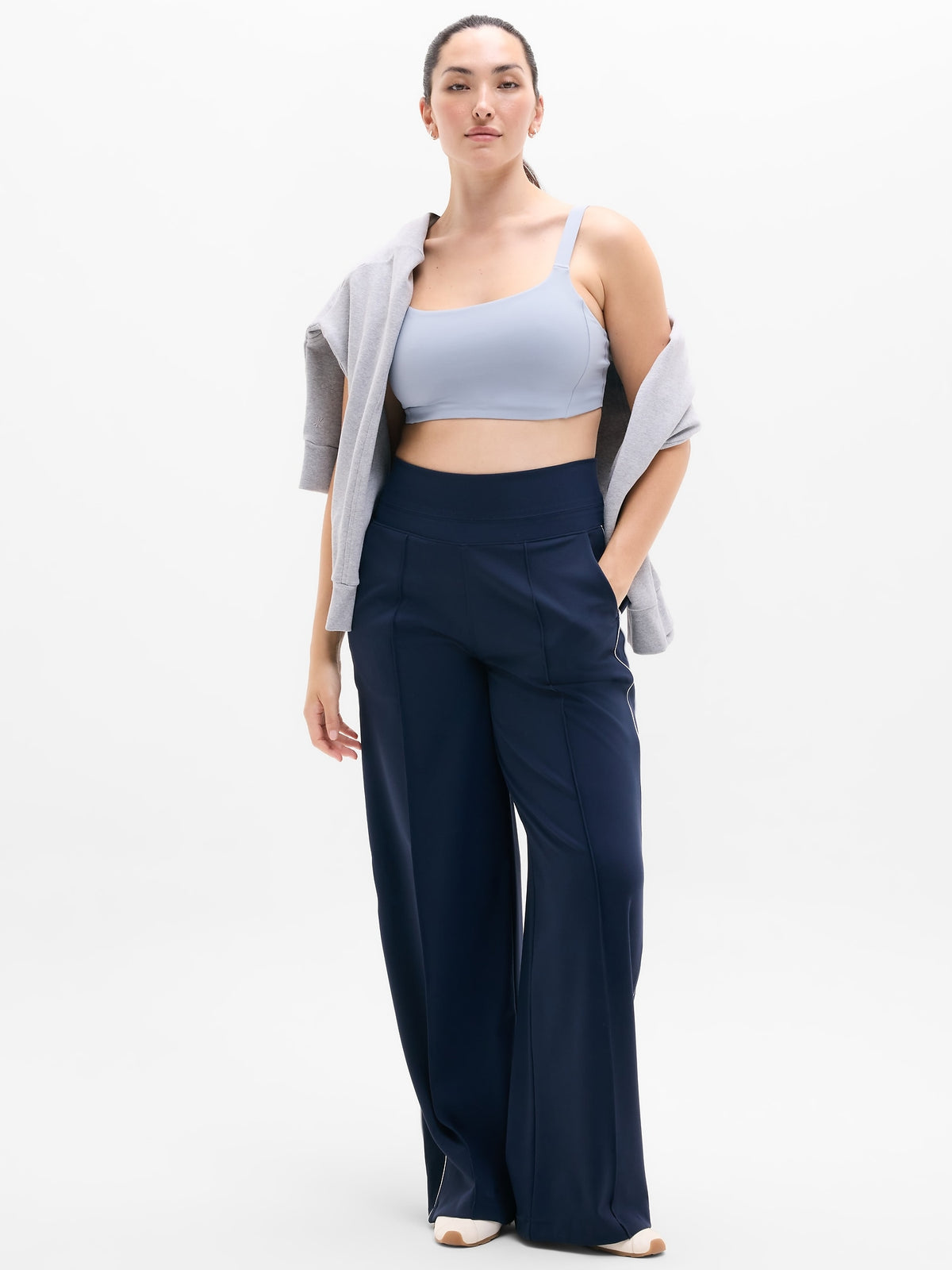 Reform Adjustable Sports Bra D-DD