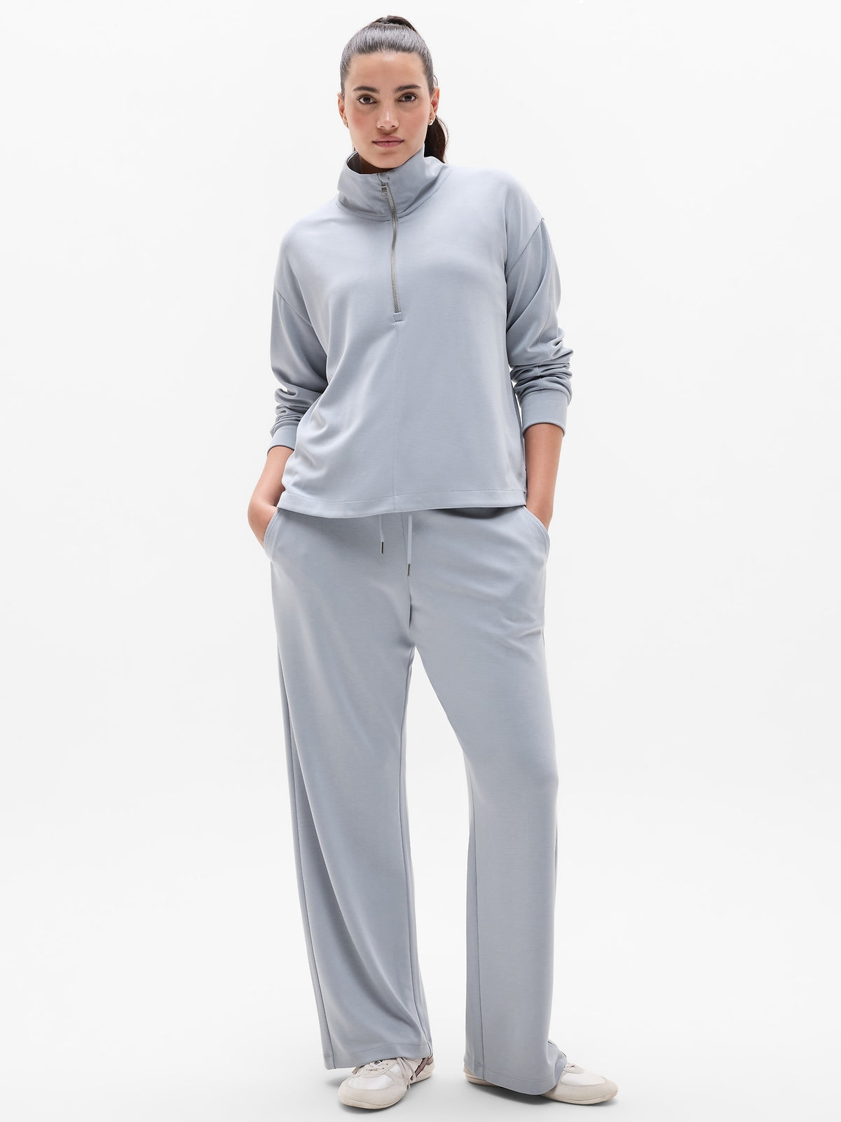 Seasoft Mid Rise Straight Pant