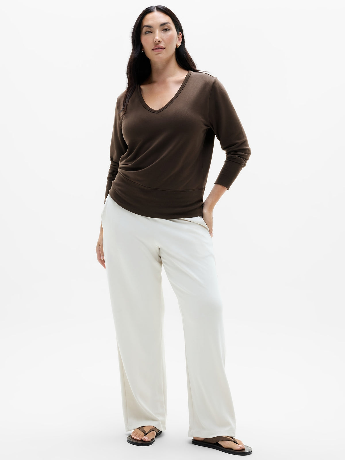 Coaster Luxe V-Neck Sweatshirt